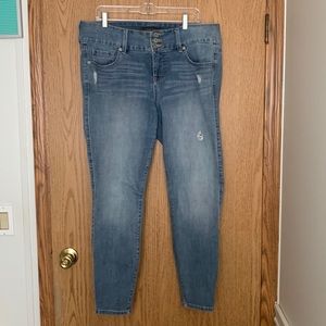Torrid Jegging Size 16R NWOT